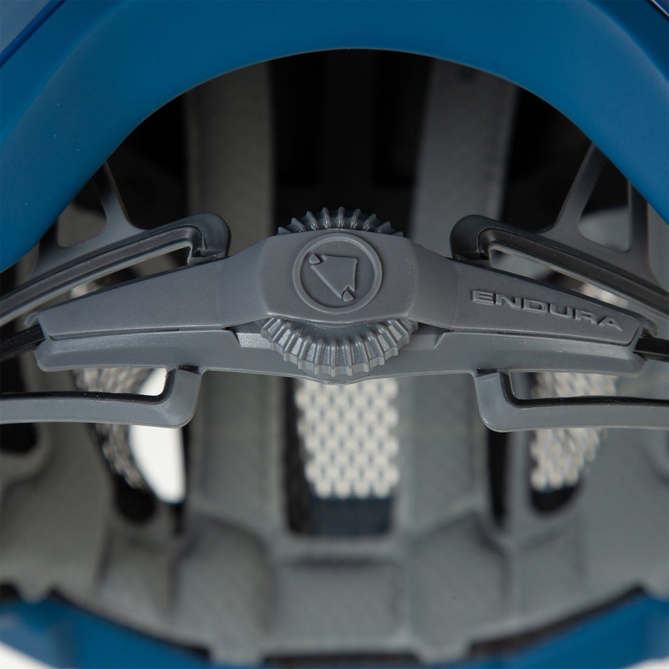 Endura - HUMMVEE PLUS MIPS HELMET BB  S-M  RE1553BB