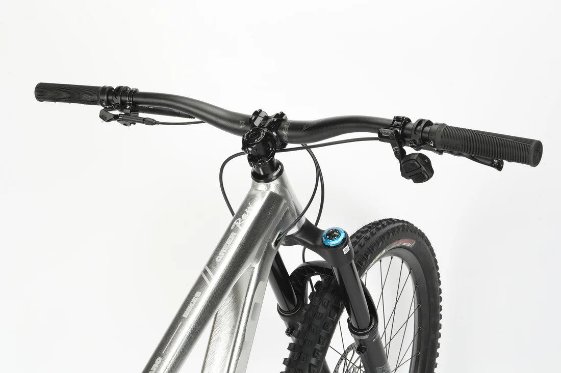 Haro Bikes Greer LTD 1 27.5/29 Raw Large