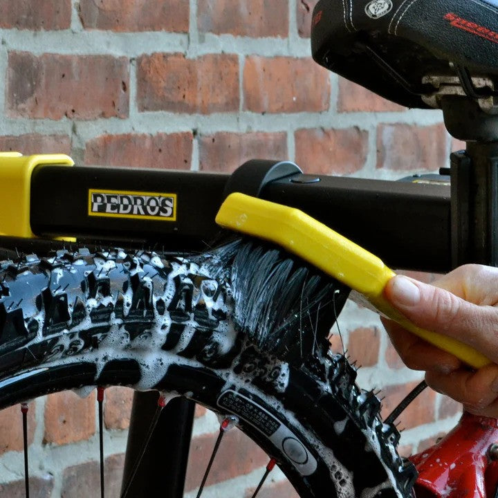 Essential Bike Care Kit II Pedro's