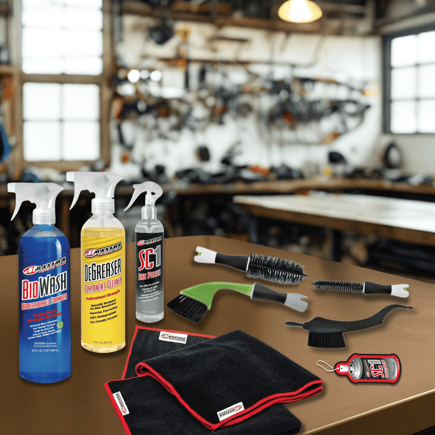 Maxima Pro Bike Cleaning Kit with brush set