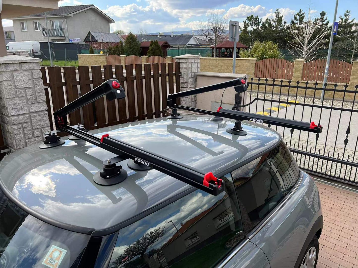 Ski Rack Sucker Fovno