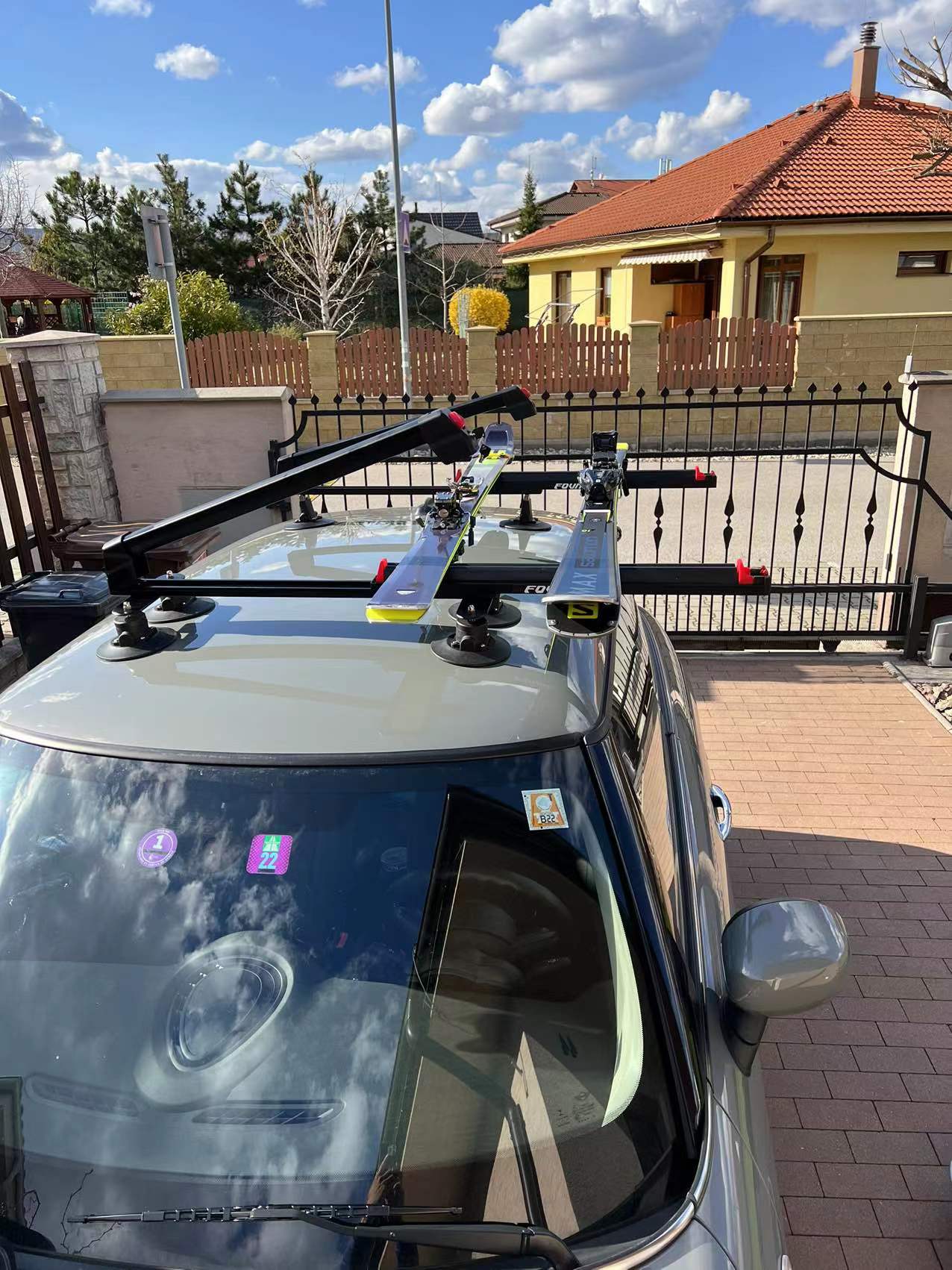 Ski Rack Sucker Fovno