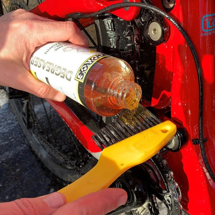Toothbrush Drivetrain Cleaning Brush Pedro's