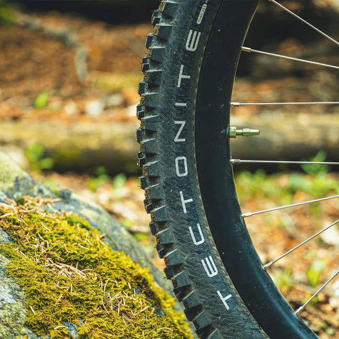 American Classic Tectonite 27.5 x 2.5 MTB Tyre